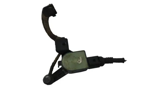 Volkswagen PASSAT B6 Air suspension front height level sensor 1T0907503 6PM00873900