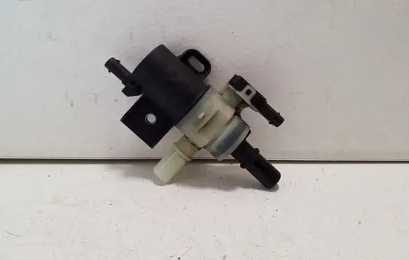 Citroen C5 Aircross Fuel tank valve 9829265680