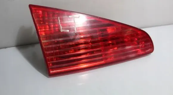 Peugeot 607 Rear/tail lights