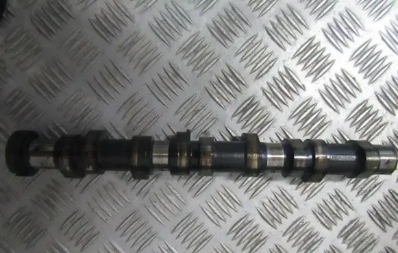 Mercedes-Benz ML W163 Camshaft 11207