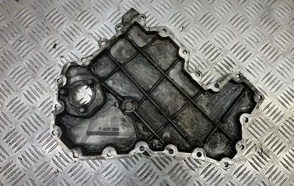 BMW 7 F01 F02 F03 F04 Oil sump 7570690