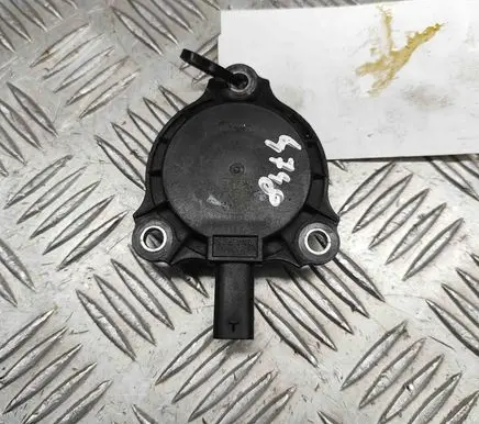 Mercedes-Benz GL X166 Camshaft pulley/ VANOS A2761560709