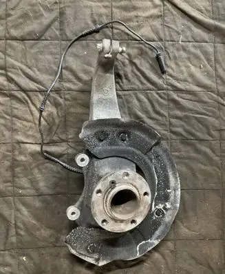 BMW 5 F10 F11 Front wheel hub spindle knuckle