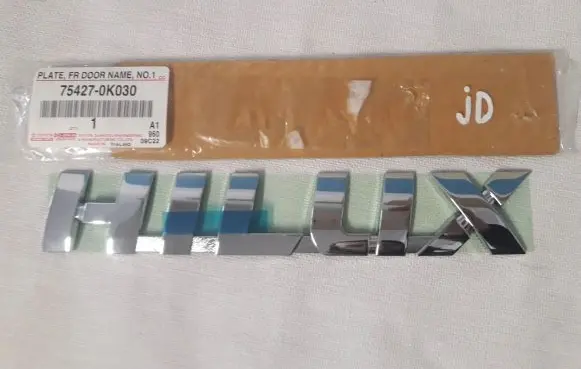 Toyota Hilux (AN120, AN130) Rear loading door model letters 754270K030