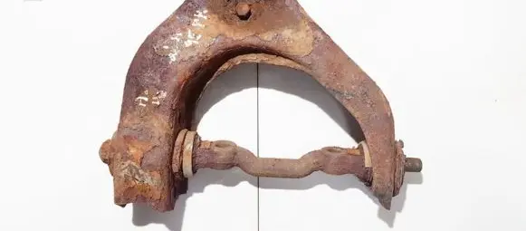 Hyundai H-100 Front lower control arm/wishbone
