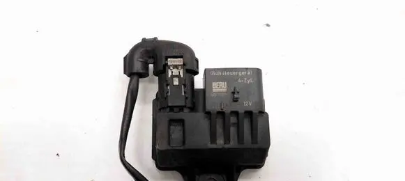 BMW 2 F22 F23 Glow plug pre-heat relay 8570087