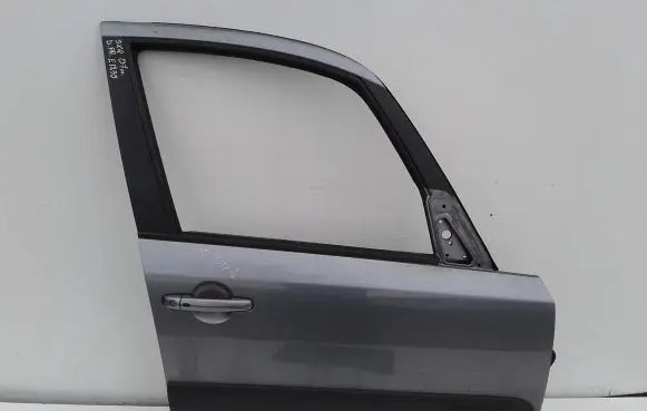 Suzuki SX4 Front door