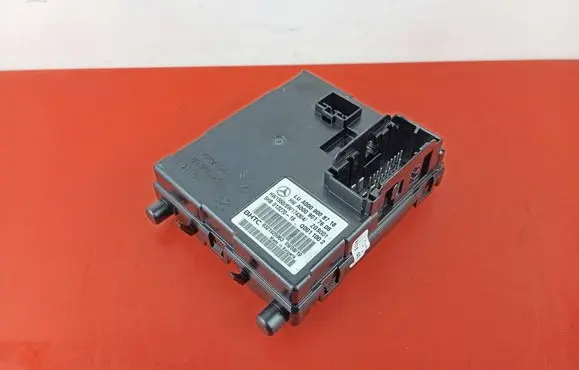 Mercedes-Benz E W213 Air conditioner control unit module A0009008718