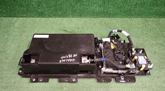Maserati Grecale Hybrid / electric car battery 4524550