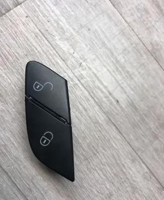 Mercedes-Benz R W251 Central locking switch button A2518201010 03078060