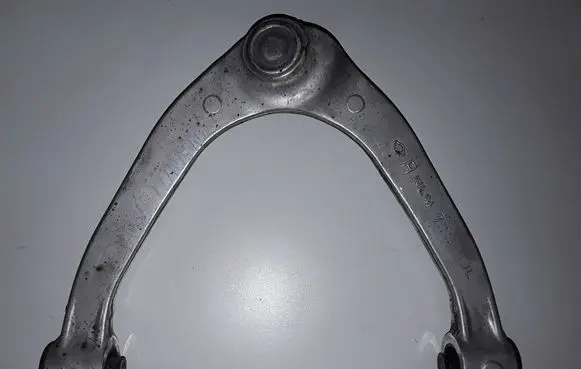 Infiniti G37 Front lower control arm/wishbone 54541AL500