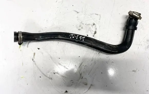 Mercedes-Benz C W203 Engine coolant pipe/hose