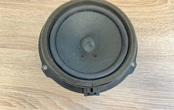 Ford Kuga II Front door speaker AA6T18808AA