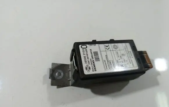 Nissan X-Trail T30 Door control unit/module 285963Y500