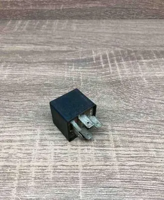 Audi 80 90 B3 Other relay 443919469 5KG00407901
