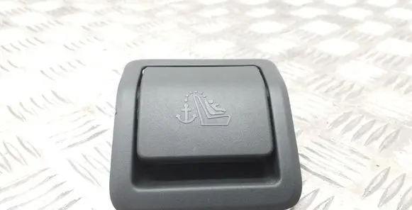 Volkswagen Jetta VI Other interior part 5C6867490