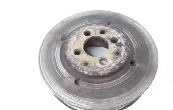 Audi A4 S4 B5 8D Crankshaft pulley 028105243Q