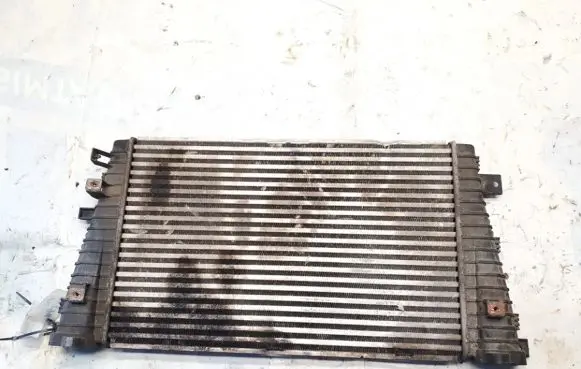 Opel Zafira B Intercooler radiator 13223399 WTP8729