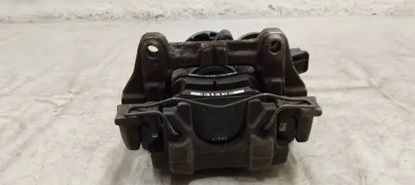 Volvo S90, V90 Rear brake caliper 31687506 31687346