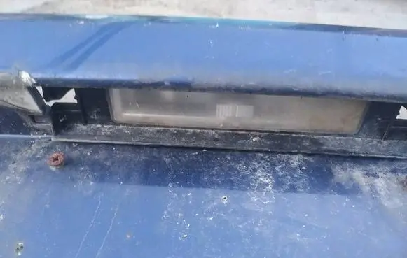 Toyota Yaris Number plate light