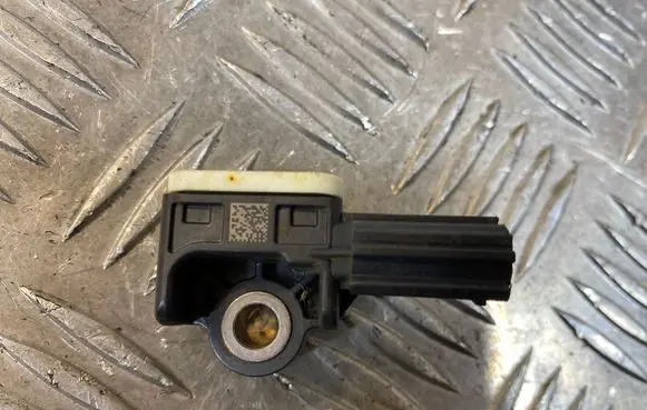 Subaru Outback (BS) Airbag deployment crash/impact sensor 98237AL020 150523100