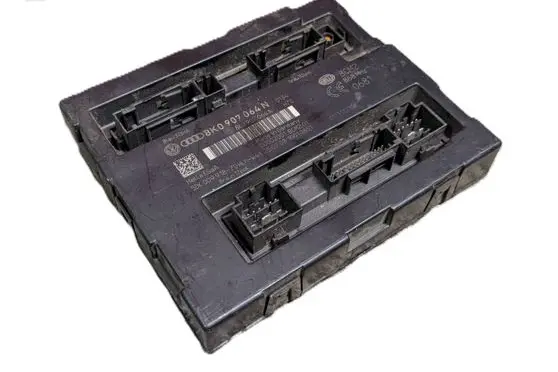 Audi A4 S4 B7 8E 8H Comfort/convenience module 8K0907064N 00002001
