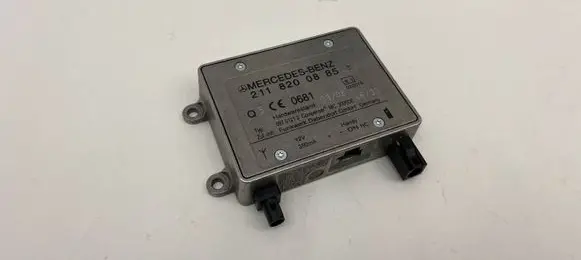 Mercedes-Benz E W211 Bluetooth antenna 2118200885