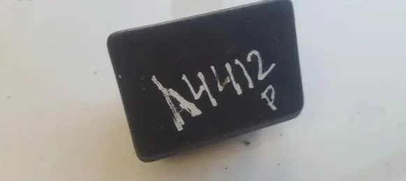 Toyota Avensis T250 Car ashtray