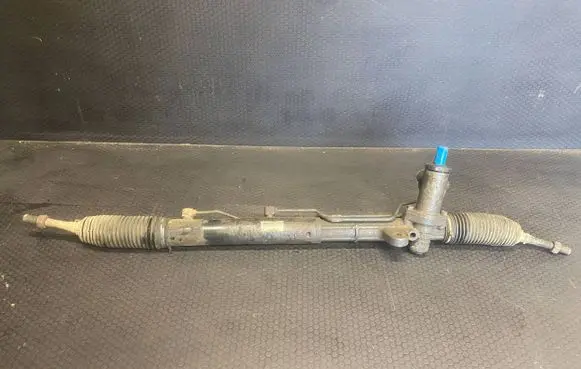 Hyundai Santa Fe Steering rack 577002B210