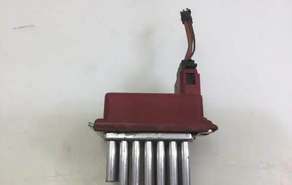 Audi A3 S3 8L Heater blower motor/fan resistor 1J0907521