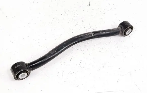 Rear control arm