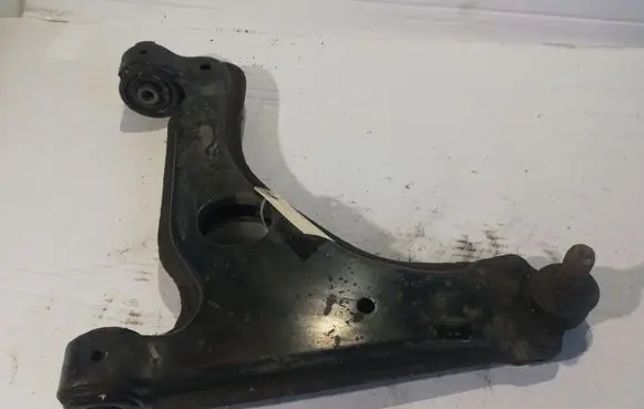 Opel Zafira B Front lower control arm/wishbone