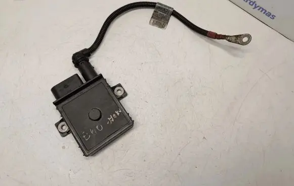 BMW 5 E60 E61 Glow plug pre-heat relay GSE102 12217801201