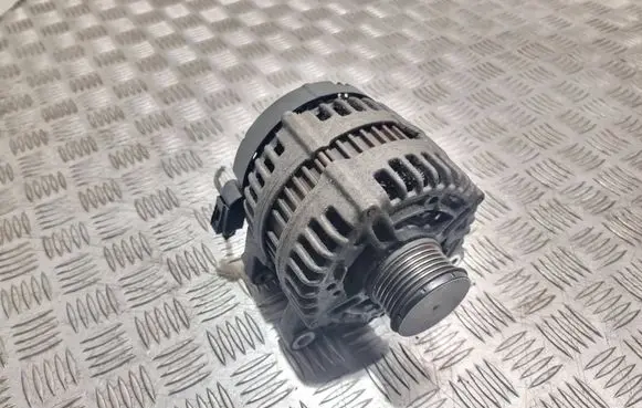 Ford Mondeo MK IV Generator/alternator 7g9n10300ea 0121615028
