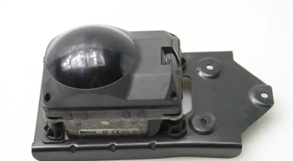 Audi A8 S8 D3 4E Distronic sensor radar 4E0907561E