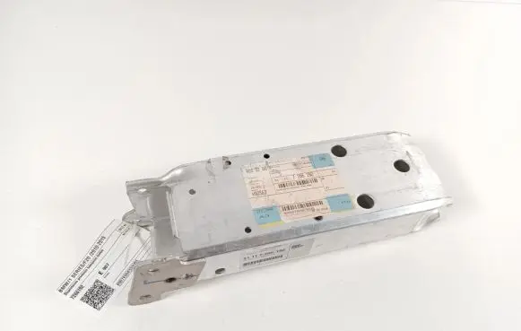 BMW 1 F20 F21 Front bumper shock/impact absorber 7266192