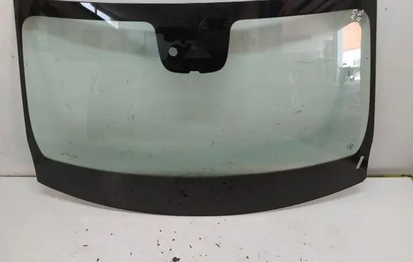 Mercedes-Benz EQB Front windscreen/windshield window MERCEDESEQBSZYB25