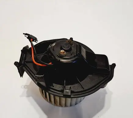 Audi R8 42 Heater fan/blower