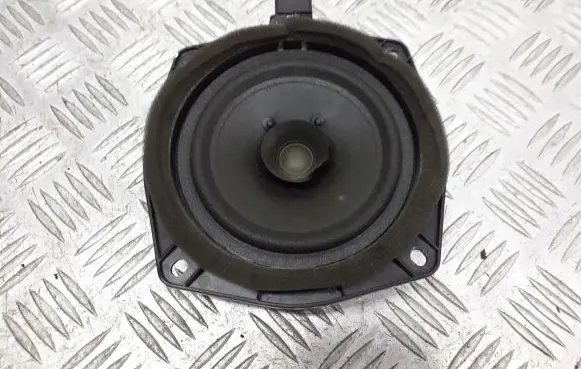 Mitsubishi Colt CZ3 Front door speaker