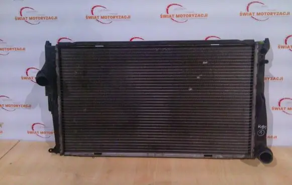 BMW 3 E90 E91 Coolant radiator 7797447 4192123