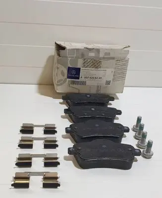 Mercedes-Benz ML W166 Brake pads (rear) A0074208220 17712501C
