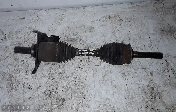 Isuzu D-Max Front driveshaft