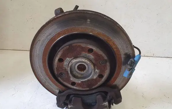 Citroen C4 Cactus Front wheel hub spindle knuckle