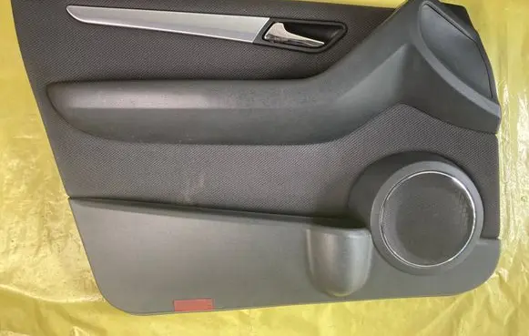 Mercedes-Benz B W245 Front door card panel trim A1697201570