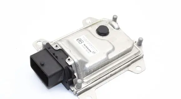 Nissan Pulsar Gearbox control unit/module 310F63BE0A