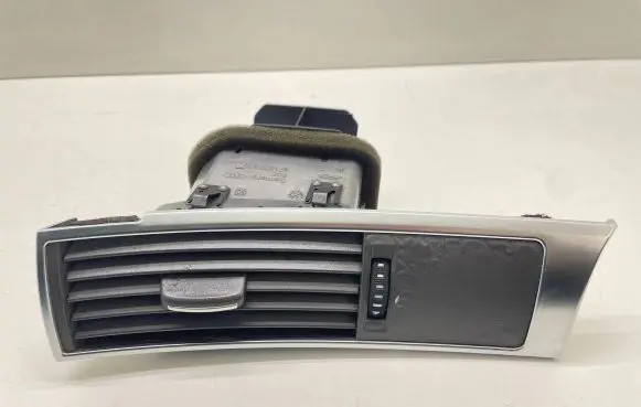 Audi A6 S6 C6 4F Dashboard side air vent grill/cover trim 4F1820901C