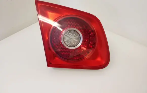 Volkswagen Jetta V Tailgate rear/tail lights 224891 1K5945093J
