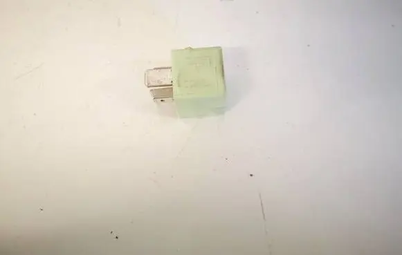 Skoda Superb B6 (3T) Other relay 4H0951253