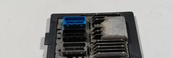 Chevrolet Camaro Engine control unit/module 12671004 811839393 1310101000000X