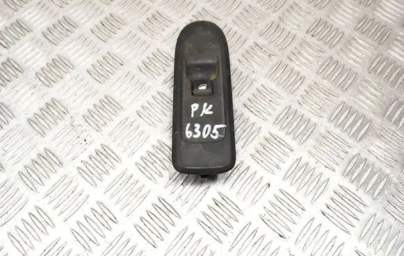 Peugeot 5008 Electric window control switch 96661102 53269815 060120103504